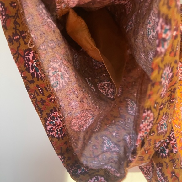 Madewell Pattern Shorts - Picture 4 of 5